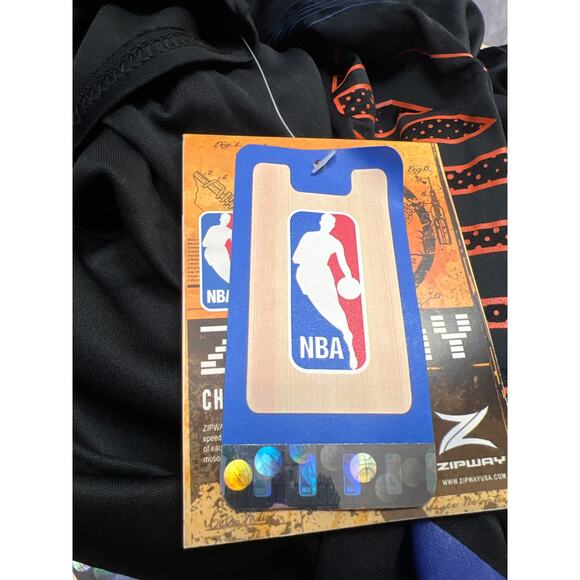 New York Knicks NBA Mens ZipWay Change “N” The Game Cut Off Tank Size 2X Black - Picture 9 of 14